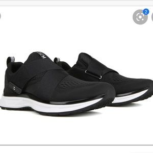 Black TIEM Cycling Shoes
